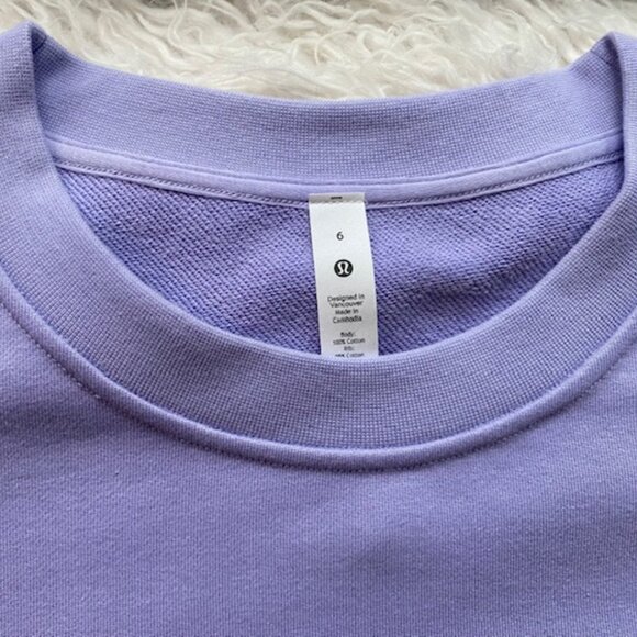 lululemon perfectly oversized crew graphic 💜 NWT - Picture 3 of 6